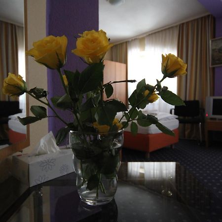 Carlton Hotel Frankfurt nad Mohanem Exteriér fotografie