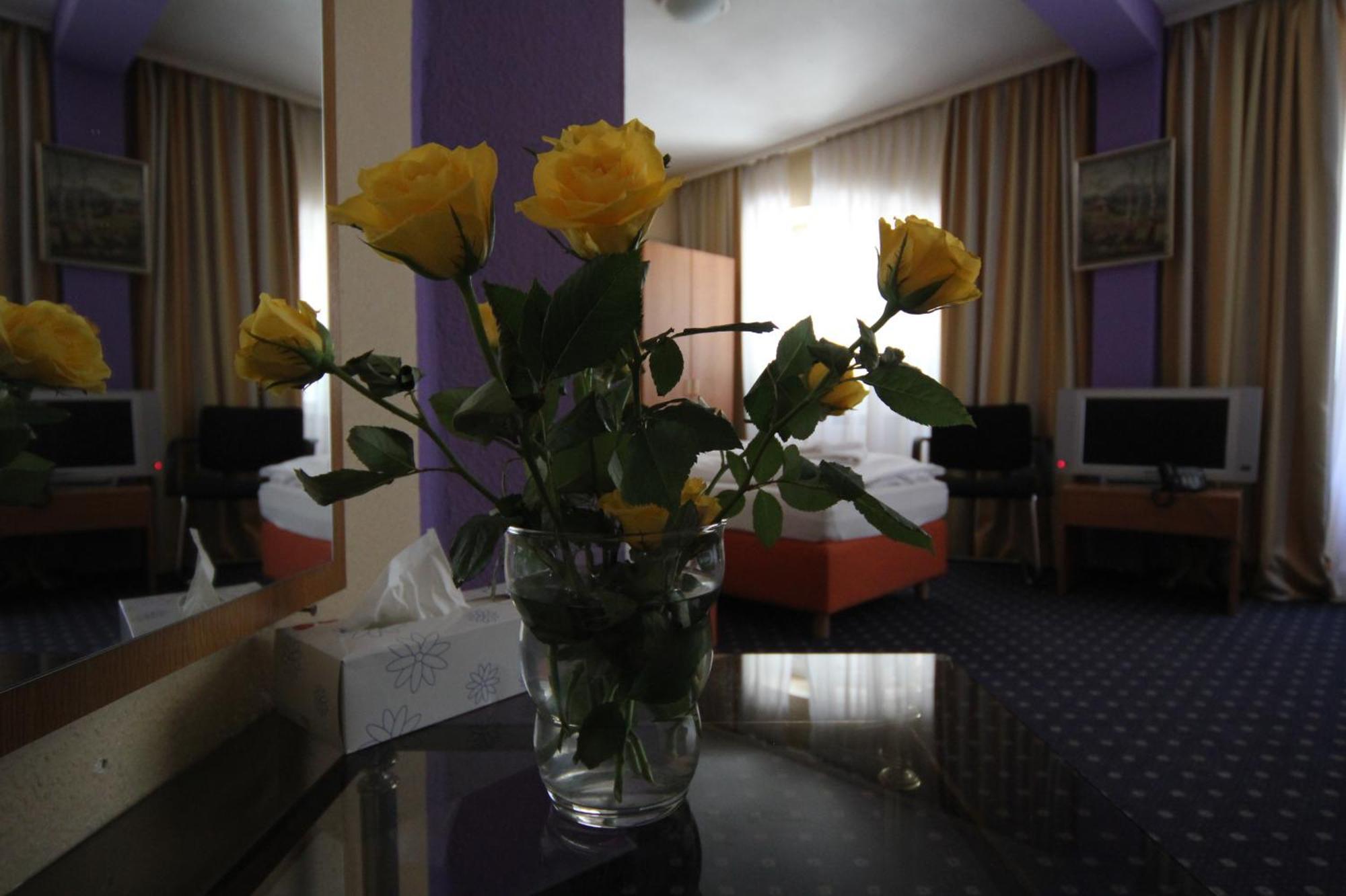 Carlton Hotel Frankfurt nad Mohanem Exteriér fotografie