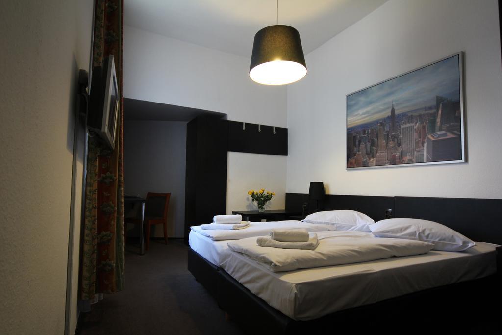 Carlton Hotel Frankfurt nad Mohanem Exteriér fotografie
