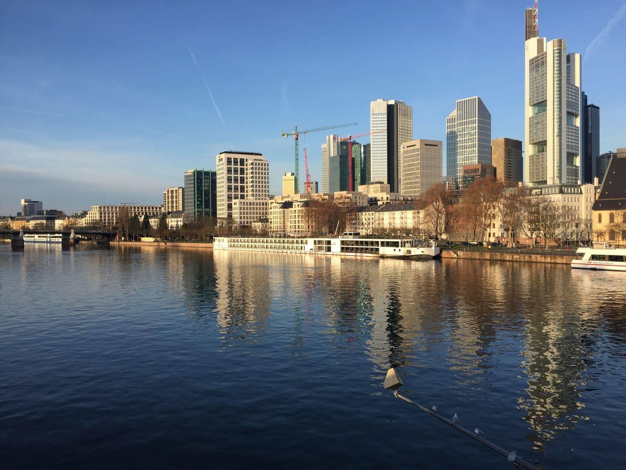 Carlton Hotel Frankfurt nad Mohanem Exteriér fotografie